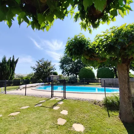 Dousserenca Konukevi 3*